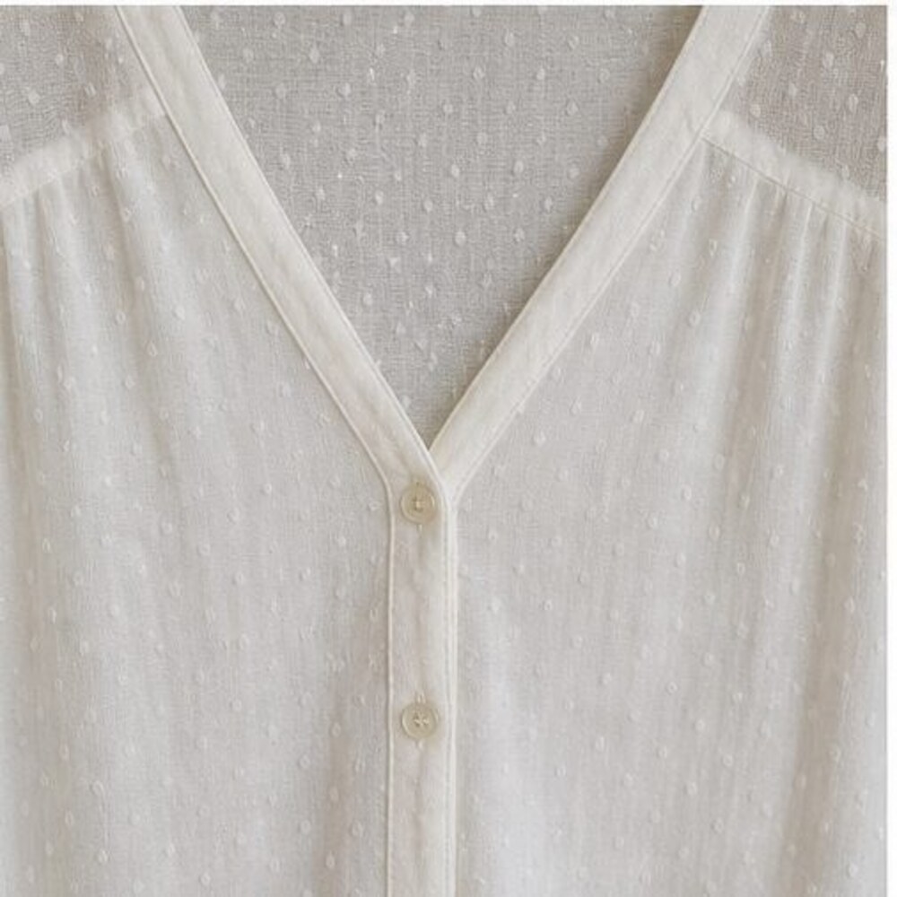 Ivory V Neck Top - Picture 4 of 6